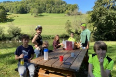 3D26F707-A306-4701-BEE9-029E2AE203CF